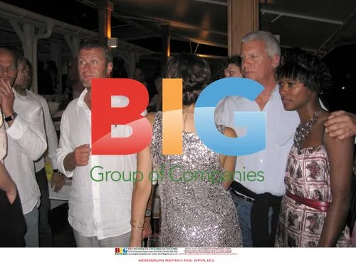 Abramovich, Zhukova, Gagosian Attend Beach Party