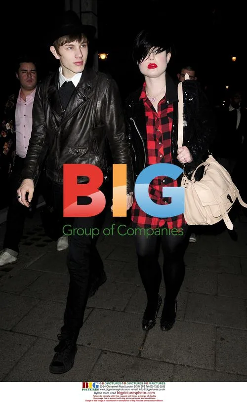 Kelly Osbourne with boyfriend at London restaurant