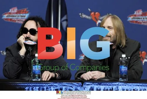 Tom Petty and Mike Campbell at Super Bowl XLII