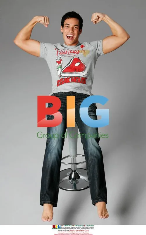 Luca Marin Poses in Studio