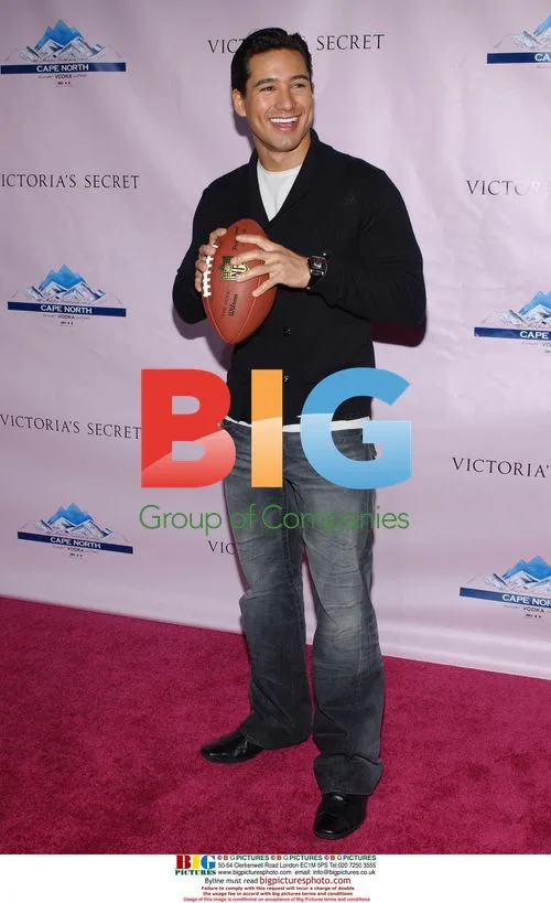 Victoria's Secret 'What is Sexy' Super Bowl Party