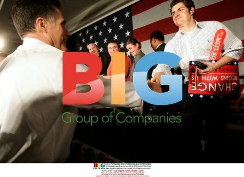 Mitt Romney Greets Super Tuesday Crowd