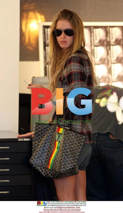 Nicky Hilton Visits Art Dealers