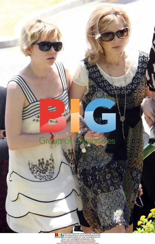 Michelle Williams at Heath Ledger's funeral