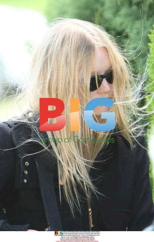 Gemma Ward Arrives for Heath Ledger's Funeral