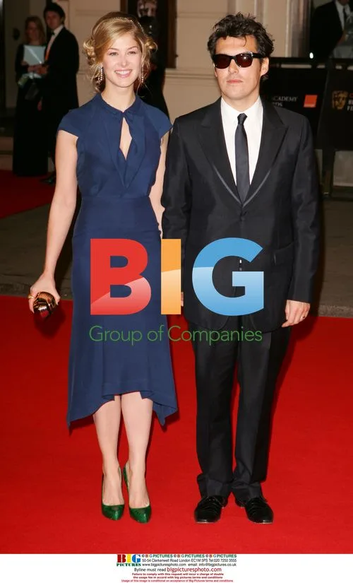 Rosmund Pike and Joe Wright at 2008 BAFTAs