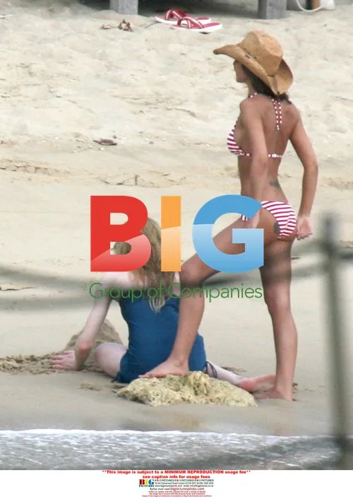 Cheryl Cole and Girls Aloud Vacation in Thailand