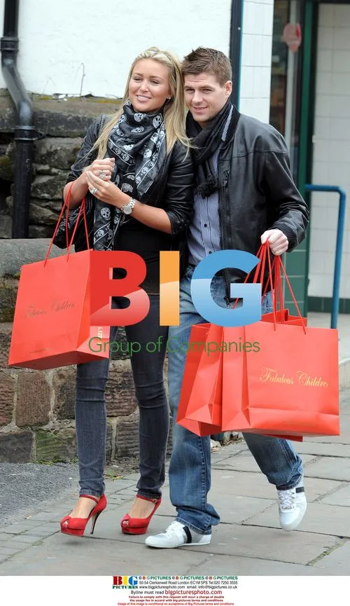 Steven Gerrard and Alex Curran Shopping