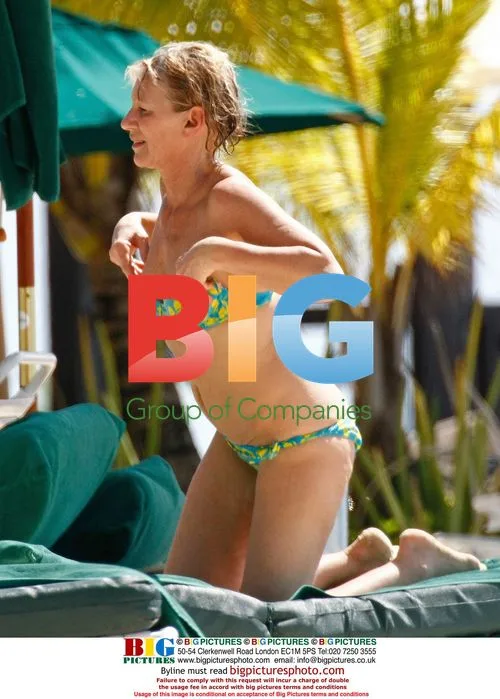 GMTV's Penny Smith and Ingrid Tarrant Relax in Caribbean