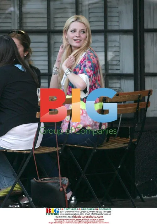 Mischa Barton out for lunch