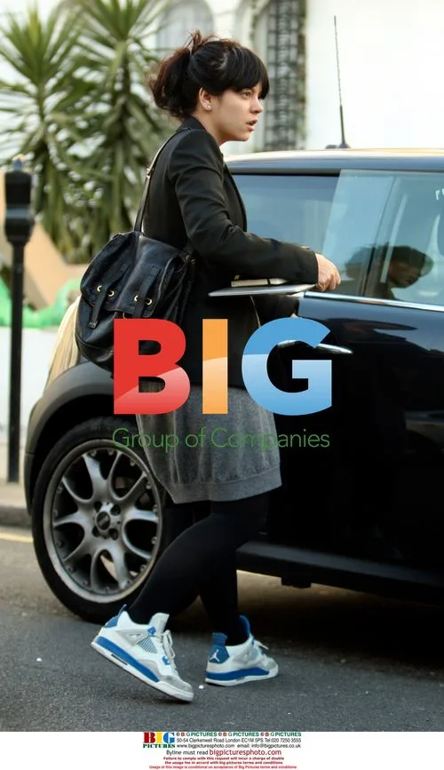 Lily Allen Seen Leaving Ex's House