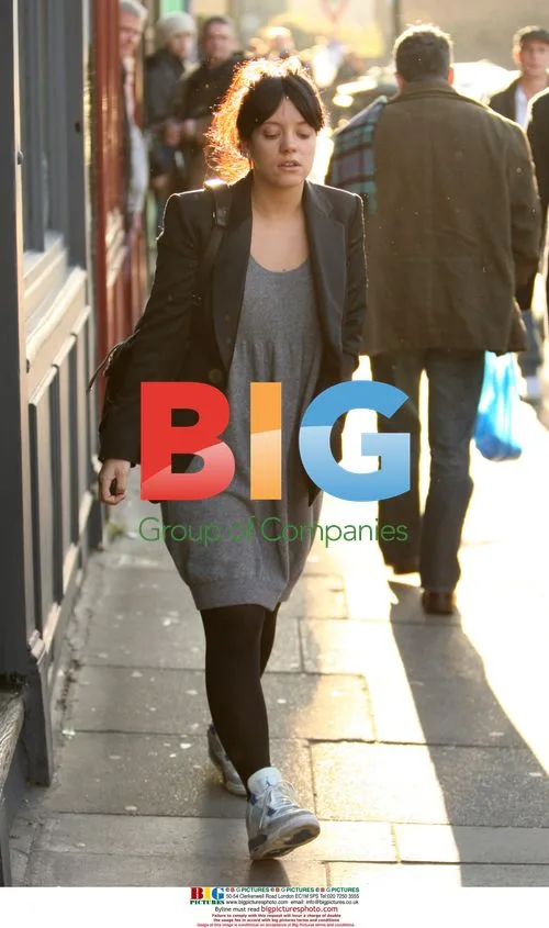 Lily Allen leaving ex Ed Simons' home