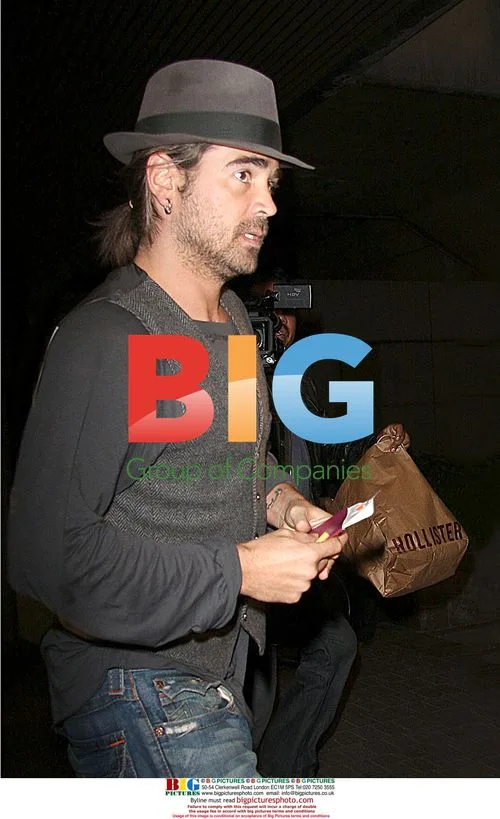 Colin Farrell Arrives at LAX for Oscars