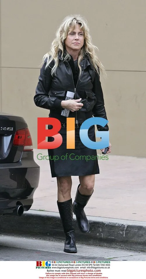 Tracey Ross runs errands in LA