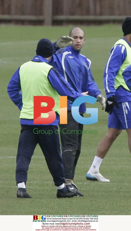Tim Howard training at Everton