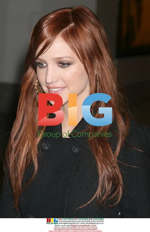 ASHLEE SIMPSON at MTV studios in Times Square