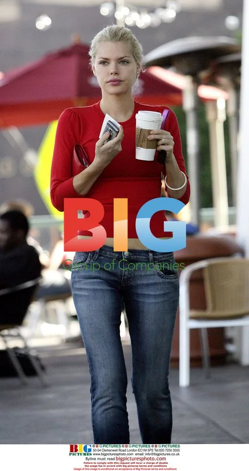 Sophie Monk Spends Lonely Day in LA