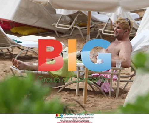 Jason Davis on Maui Beach