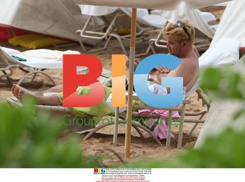 Jason Davis at Maui Beach