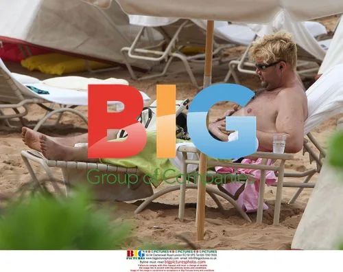 Jason Davis at Maui beach