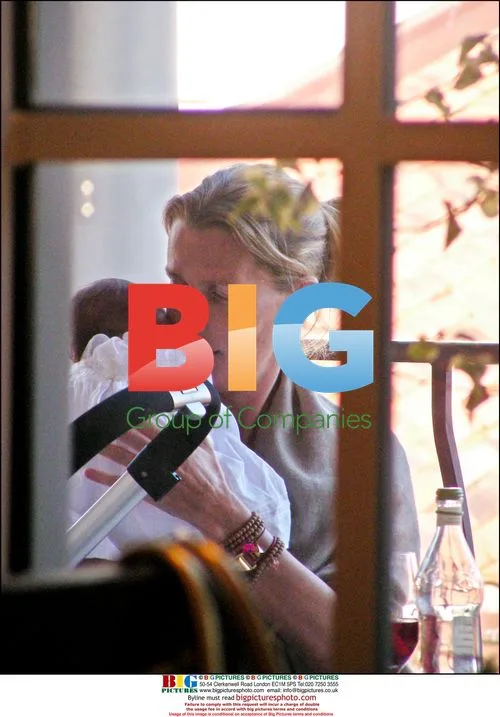 India Hicks with newborn son and mother in Miami