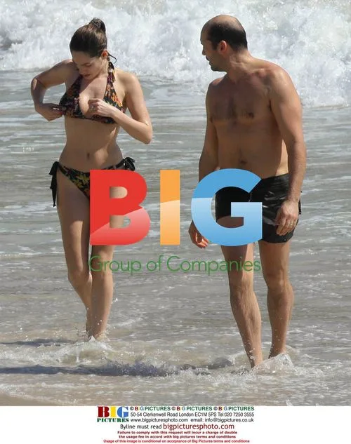 Kelly Brook and Billy Zane Enjoy Caribbean Getaway