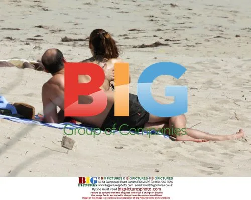 Kelly Brook and Billy Zane on Caribbean Vacation
