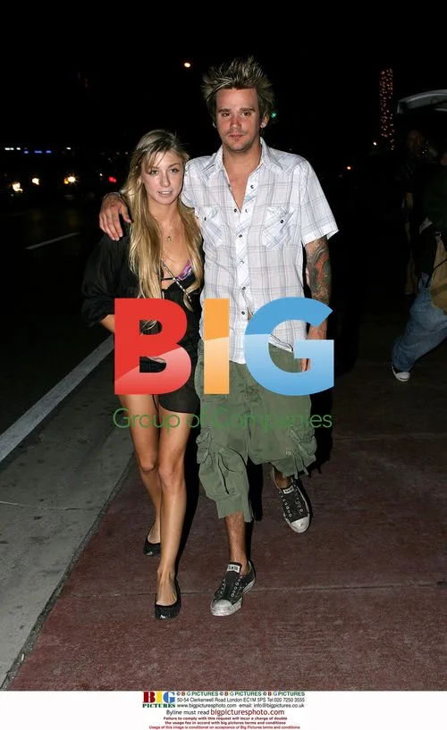 Sean Stewart and Caleigh Peters share a kiss in Miami