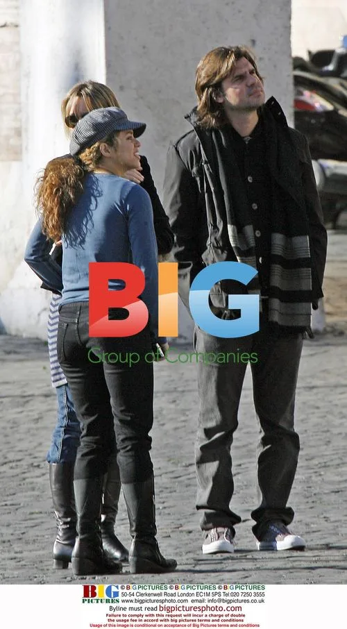 Shakira and Boyfriend Antonio Visit Rome Sights
