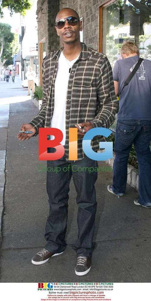 Dave Chappelle Chats With Paparazzi