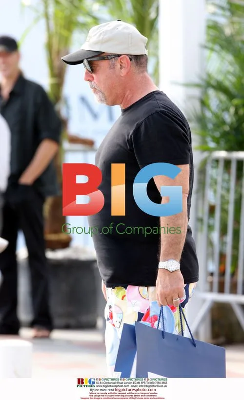 Billy Joel and Wife Enjoy Holidays in St Bart's