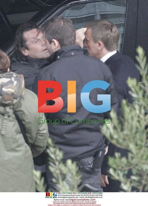 Daniel Craig filming new James Bond movie