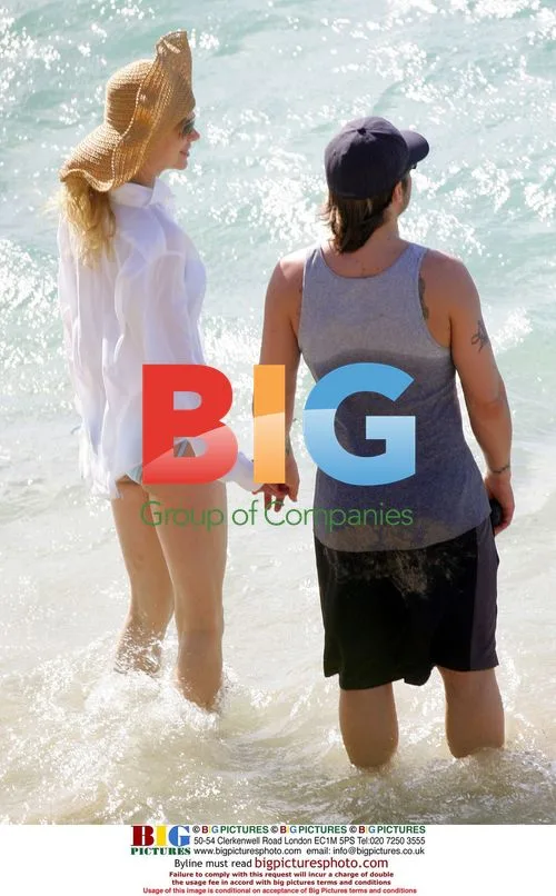Nicole Kidman and Keith Urban in Caribbean