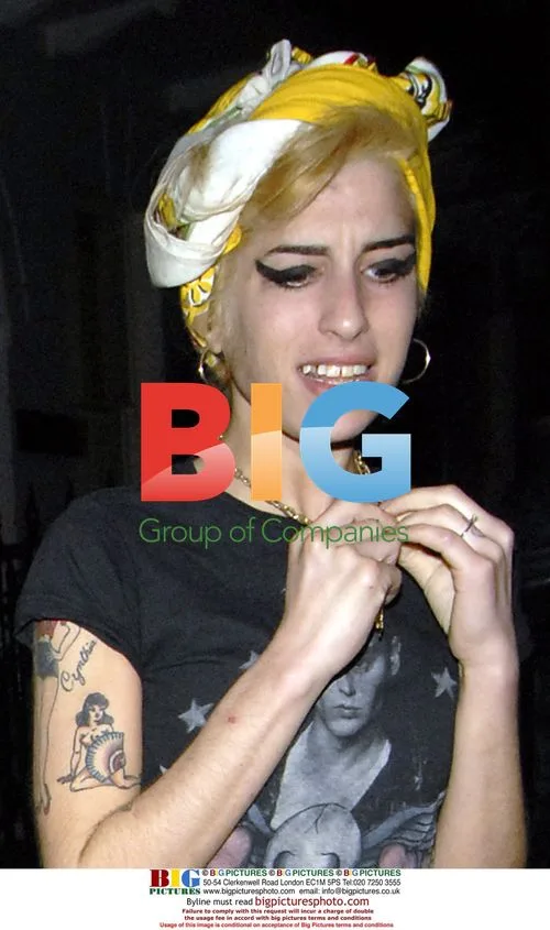 Amy Winehouse's new blonde look