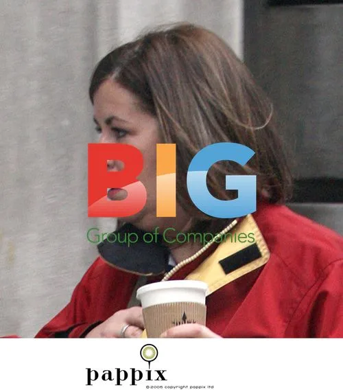 Liza Tarbuck out shopping in London