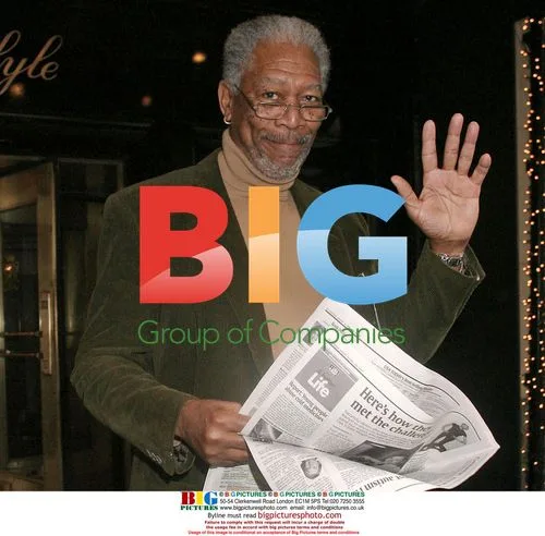 Morgan Freeman leaves Carlyle Hotel