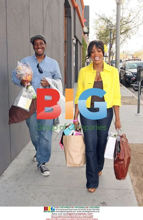 Celebs Attend Pre-Golden Globes Gift Bag Event