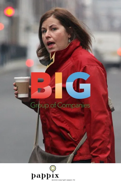 Liza Tarbuck out shopping in London