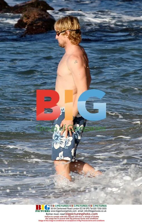 Owen Wilson and Woody Harrelson in Maui