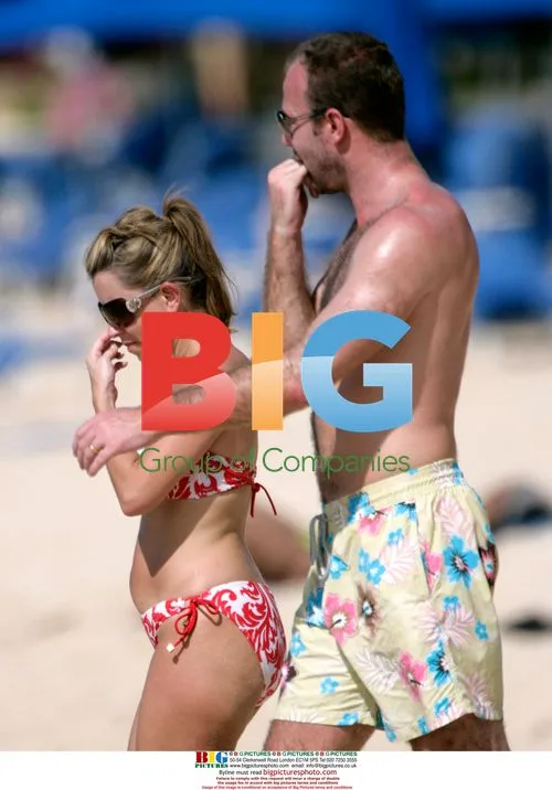 Alan Shearer and Friends Relax in Caribbean
