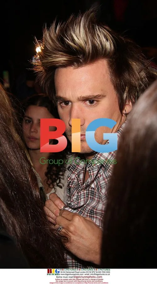 Sean Stewart Freezes in Thin Shirt at Villa Nightclub