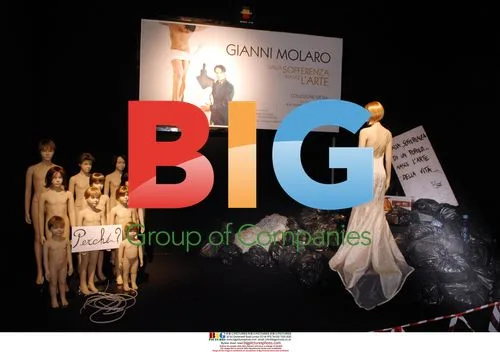 Fashion Designer Gianni Molaro Puts Garbage on Catwalk