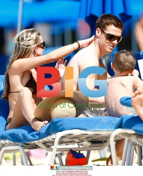 Scott Parker relaxes on Barbados beach