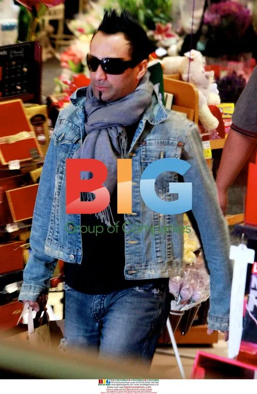 Britney Spears and Adnan Ghalib Shopping