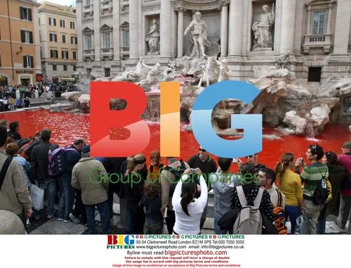 Fontana Di Trevi turned red in Rome