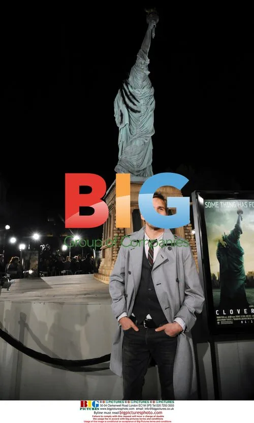 Michael Stahl-David at "Cloverfield" premiere