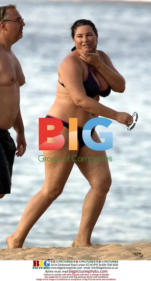 Pierce Brosnan and Keely Shaye Smith Vacation in Hawaii