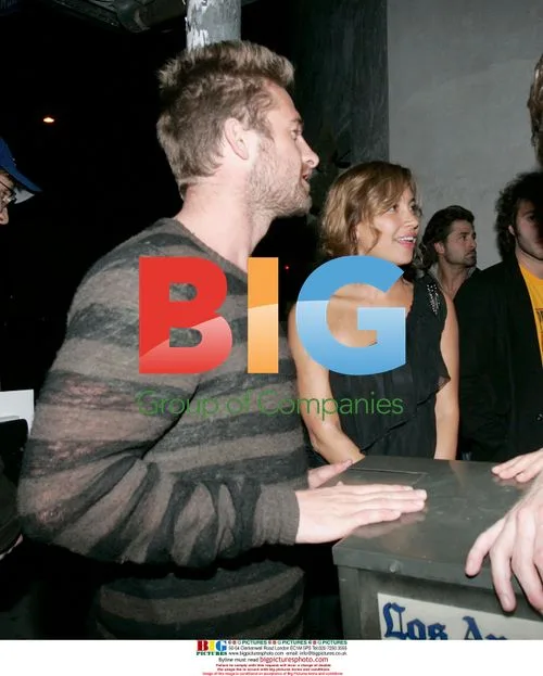 Actors Scott Speedman and Josh Meyers chat with fans
