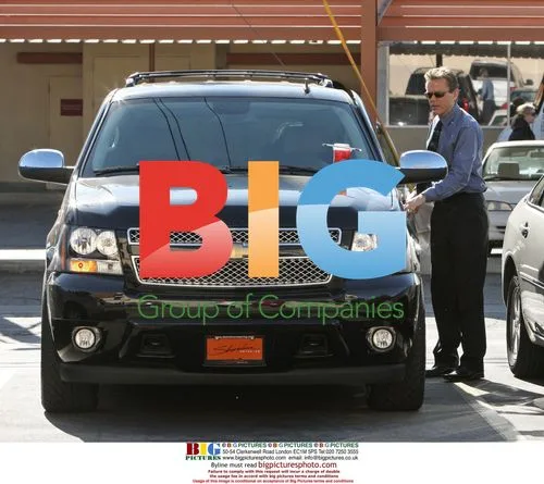 Christopher Titus gets Starbucks in Toluca Lake