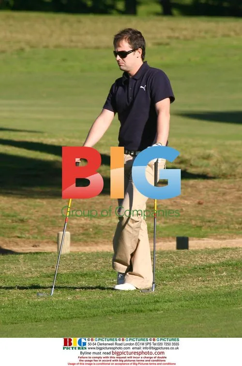 Ant and Dec play golf in Algarve